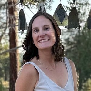 Meet your Posher, Caroline